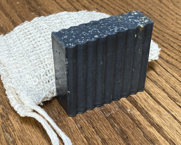 lemongrass-tea-tree-charcoal-2-soap